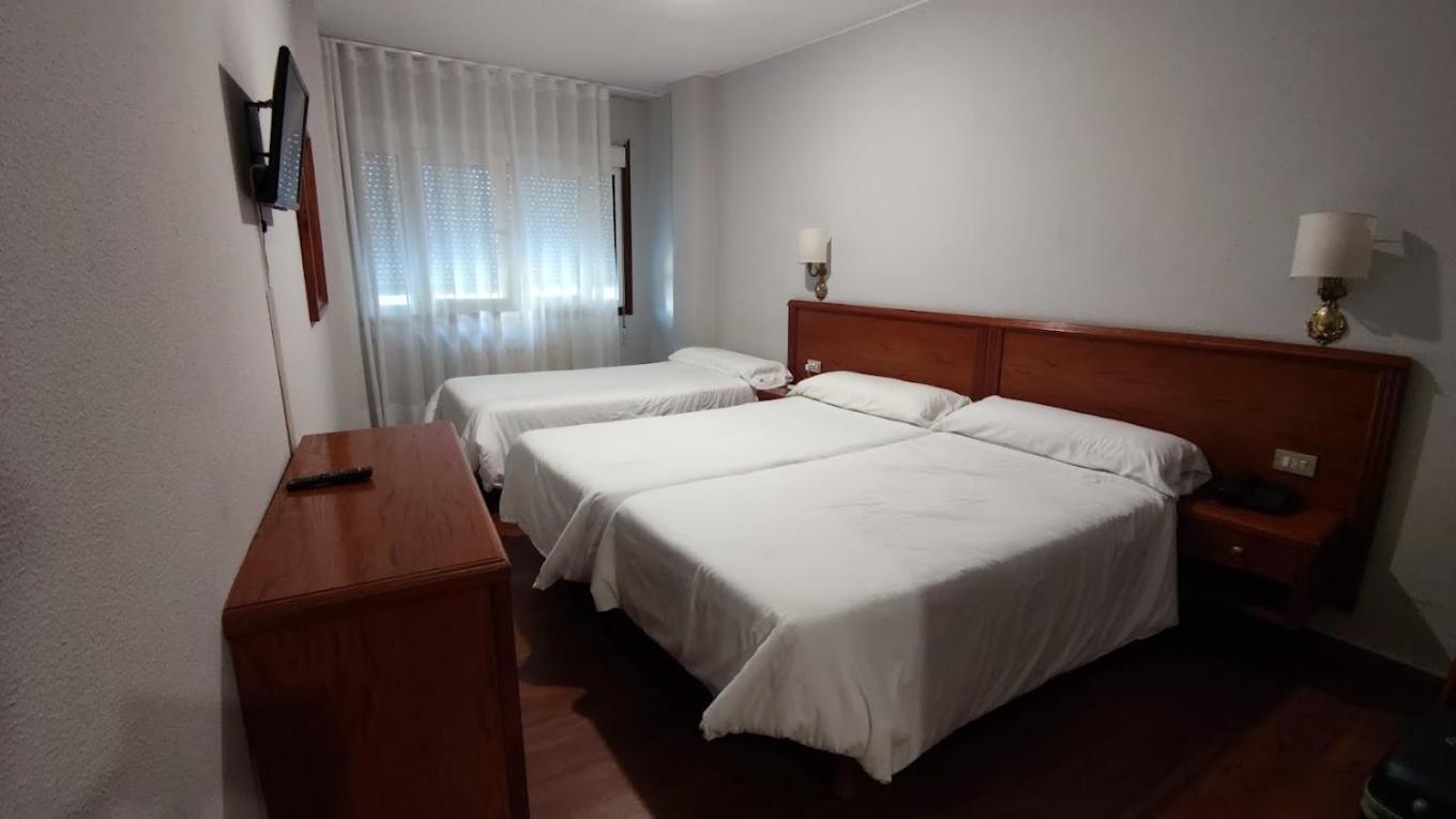 Hotel Maycar А-Корунья Екстер'єр фото